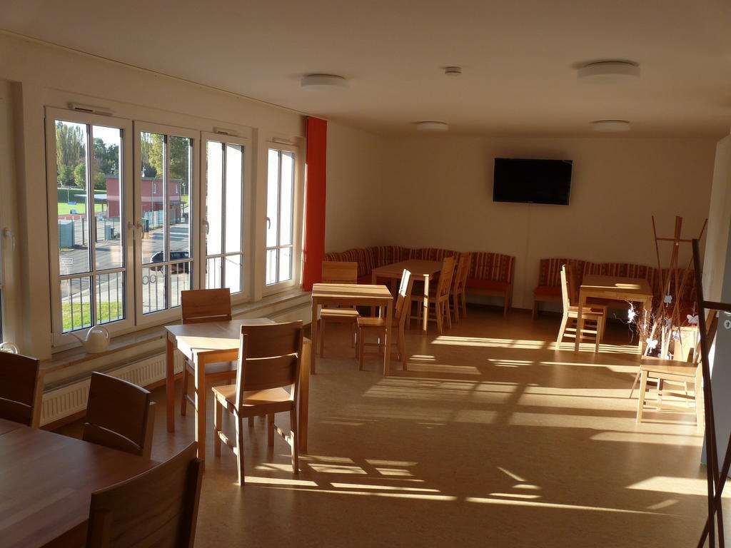 Sport Tourist Hostel Weißenfels 외부 사진